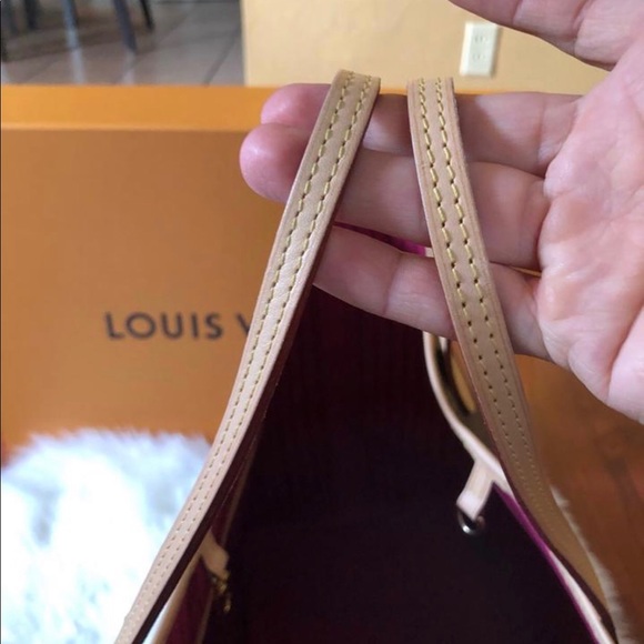🔴Unavailable🔴 LV Neverfull GM - Almost new! - Picture 5 of 8